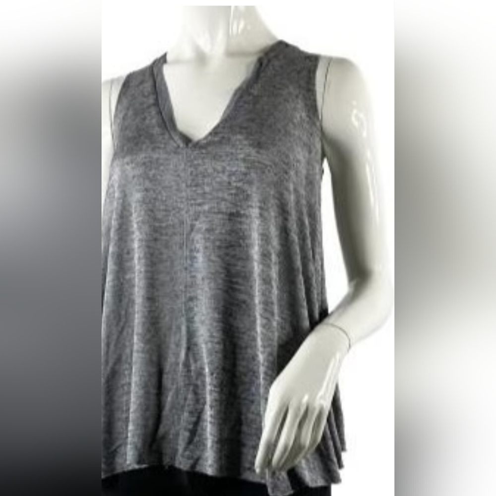 Cute Zara Sleevless Shiny Top. Size US M. Great Condition.
